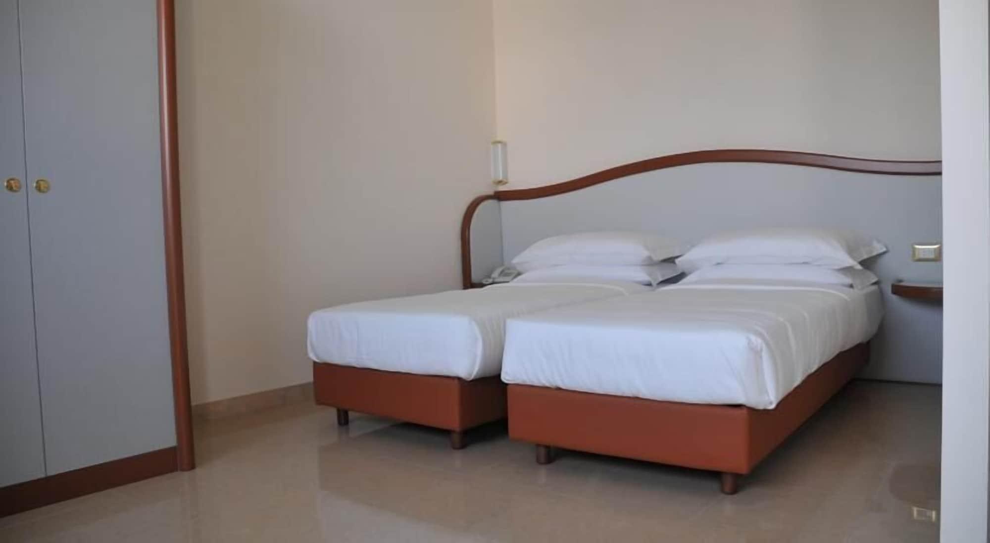 Hotel Verdi Vicenza Esterno foto