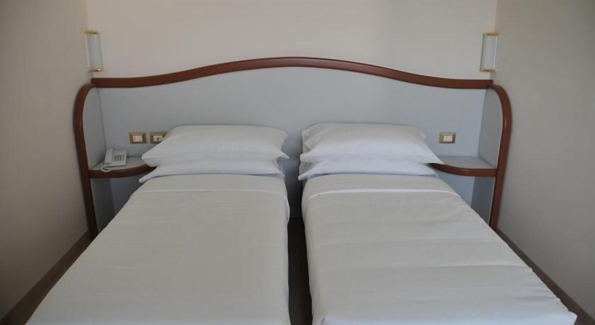 Hotel Verdi Vicenza Esterno foto