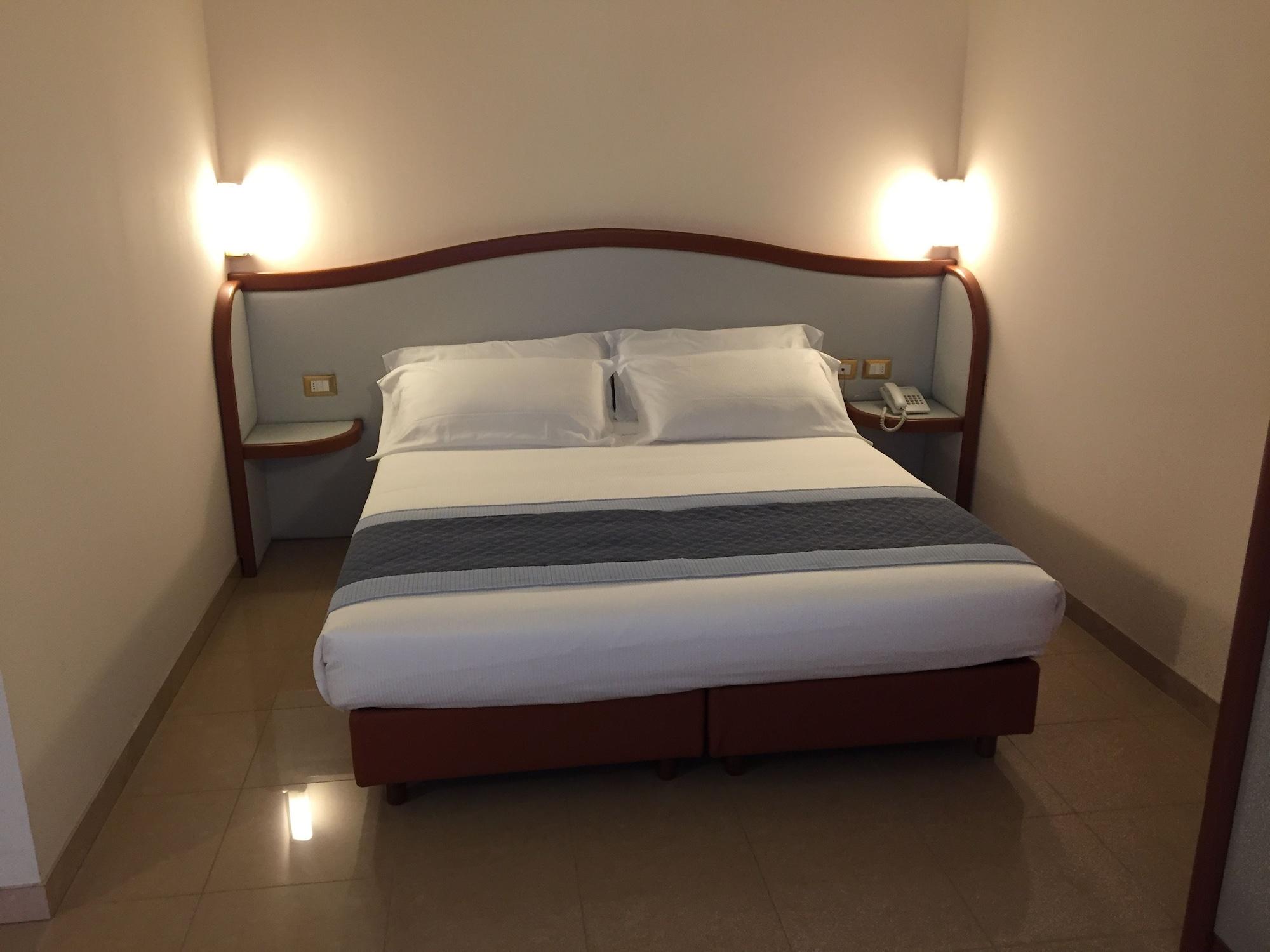 Hotel Verdi Vicenza Esterno foto
