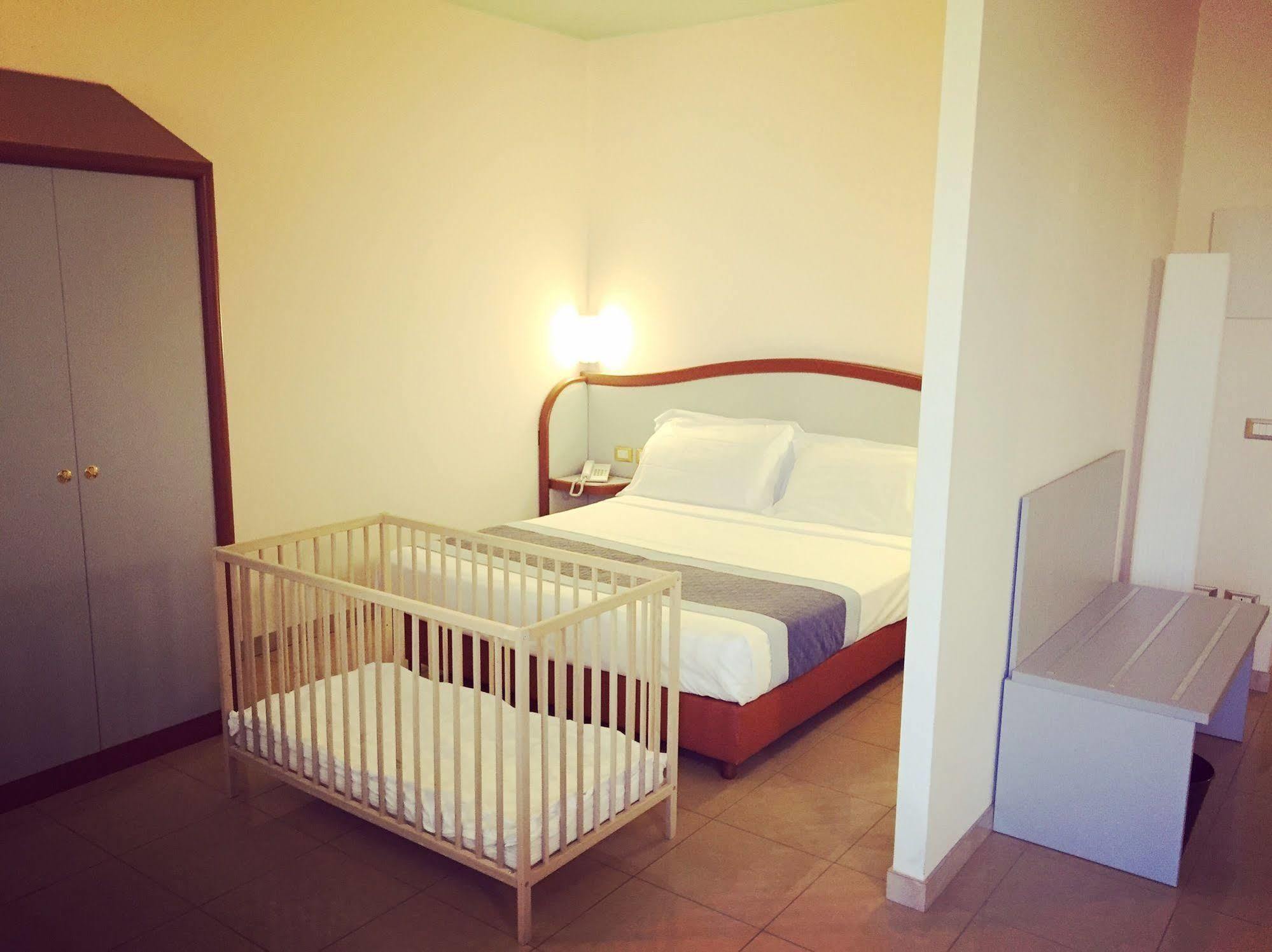 Hotel Verdi Vicenza Esterno foto